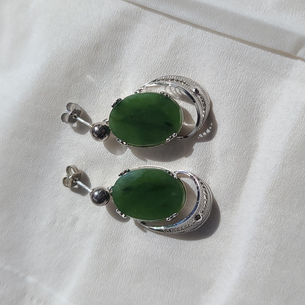 Nephrite and silver color metal post earrings